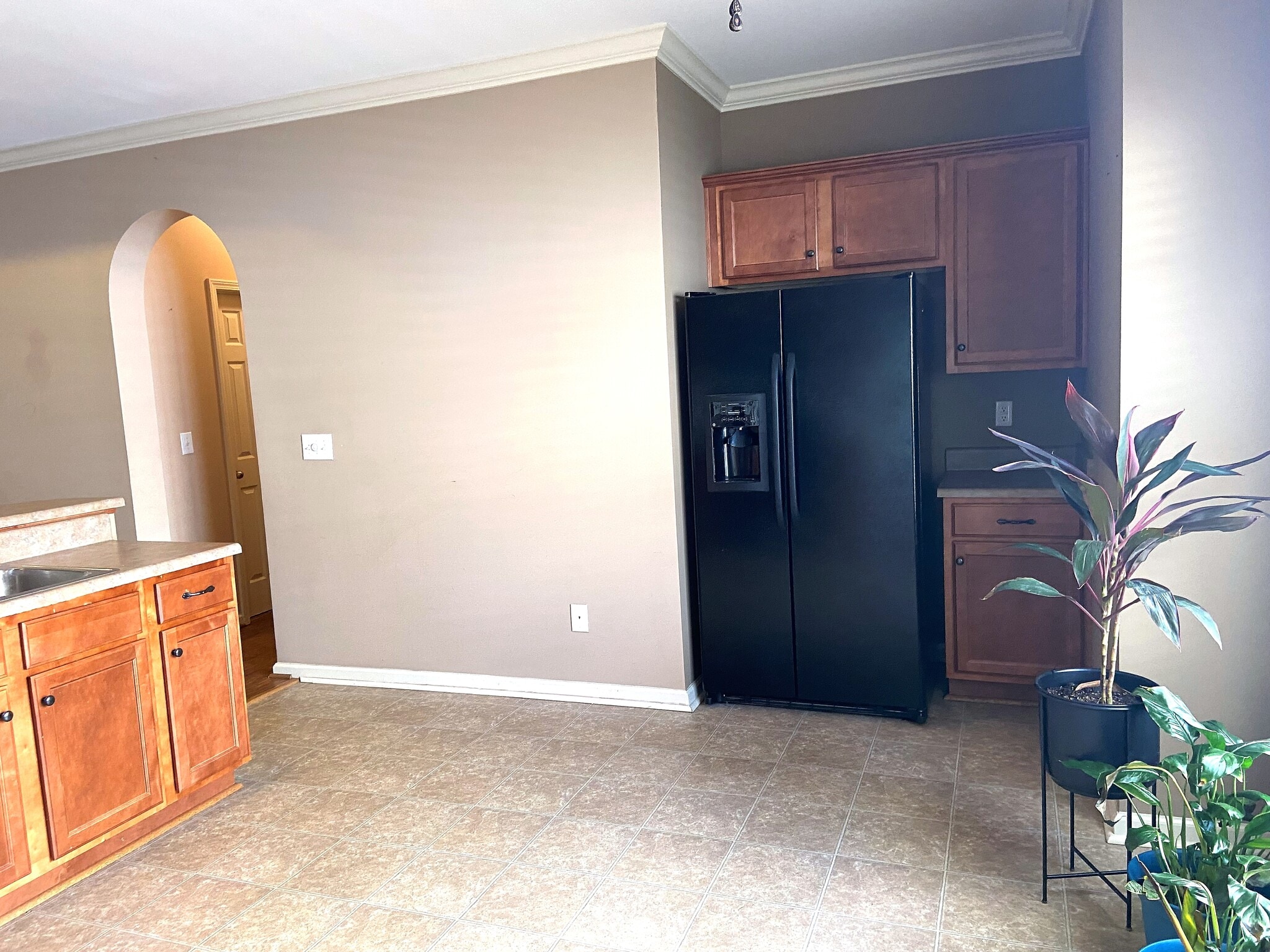 Building Photo - 422 Holland Lakes Dr N