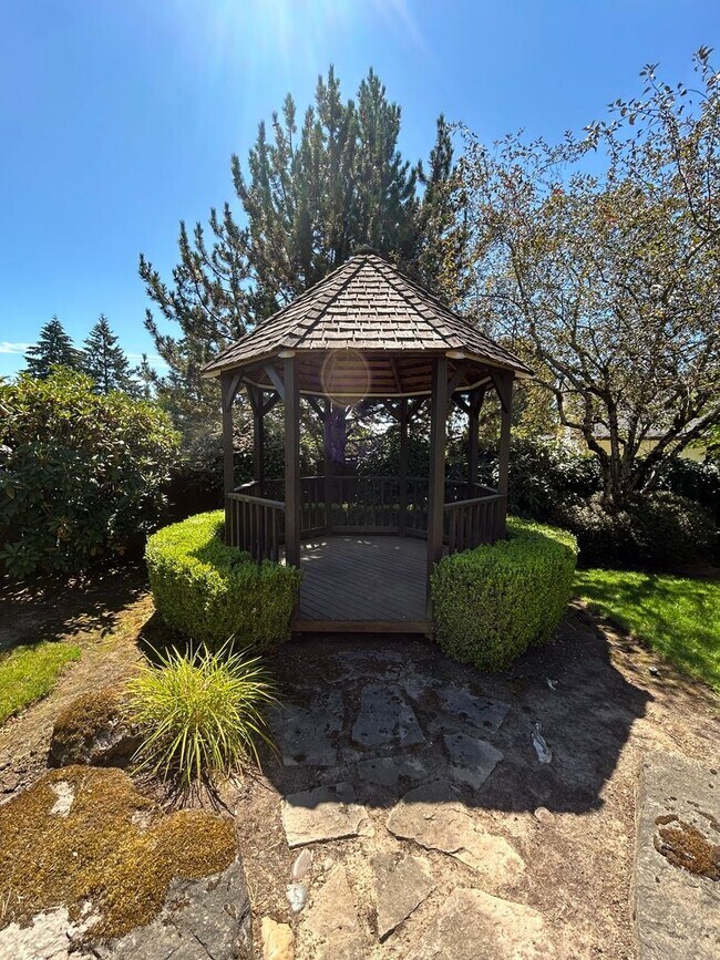 Building Photo - COMING SOON **** Elegant Two-Story Home in...