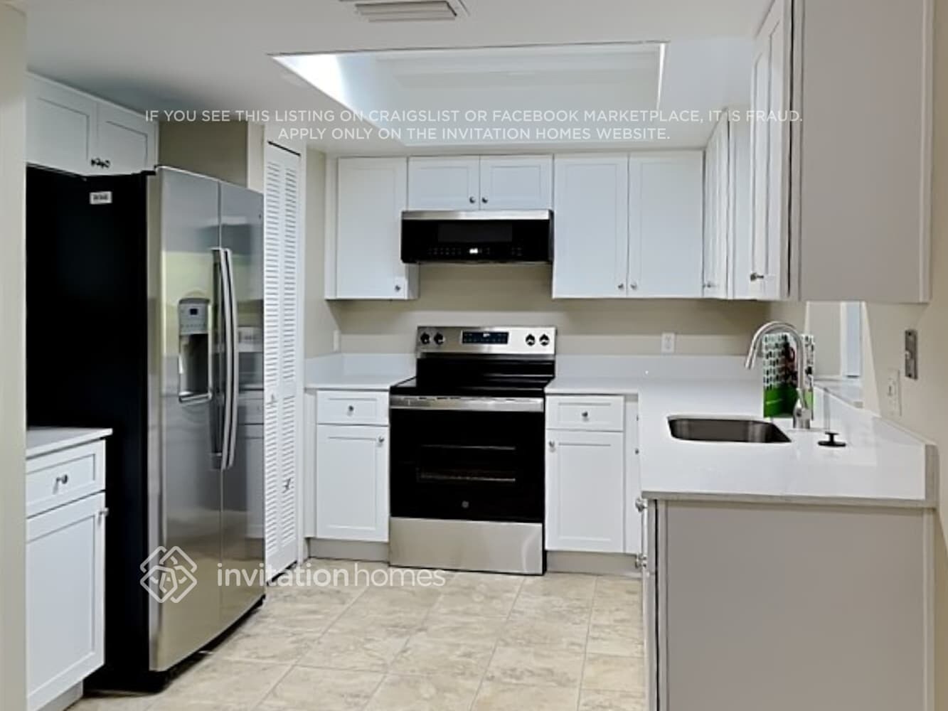 Building Photo - 3856 Stonemont Dr