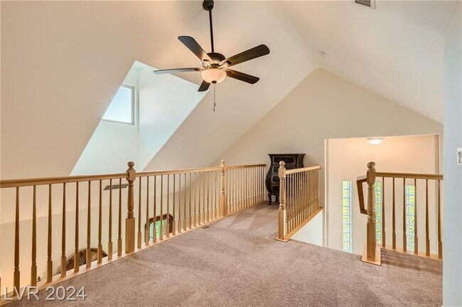 Building Photo - 348 Hanbury Manor Ln
