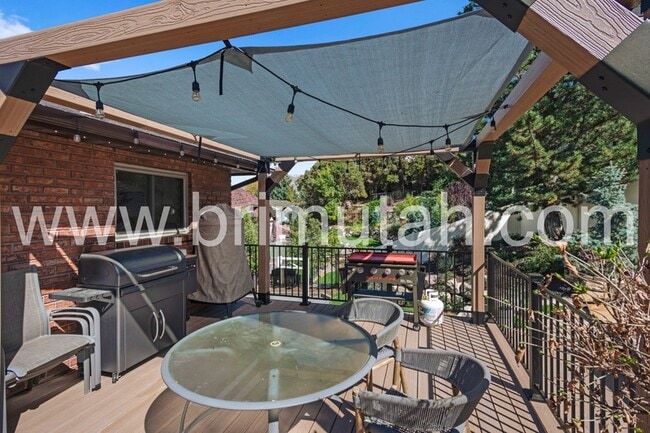 Building Photo - 772 E 2075 S