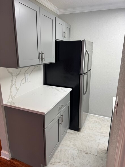 Building Photo - 3232 S Macdill Ave