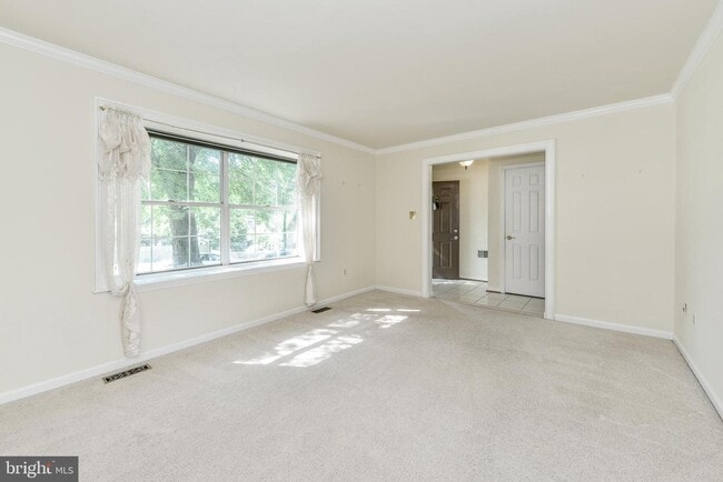 Building Photo - 7618 Shreve Rd