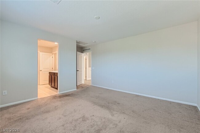 Building Photo - 17 Pivot Ave