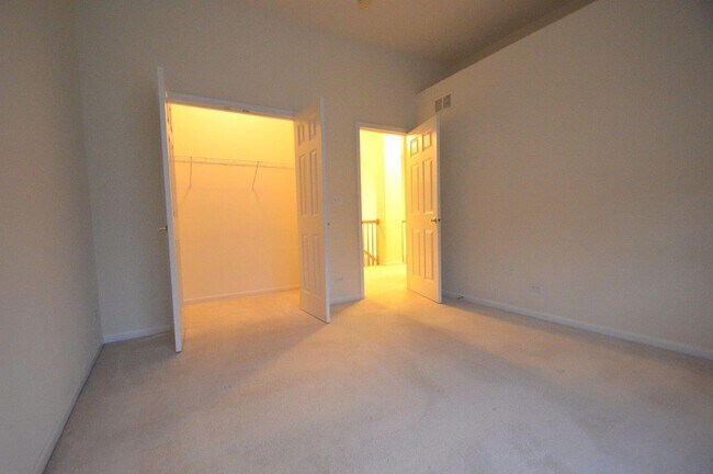 Building Photo - 8095 Boulder Ct