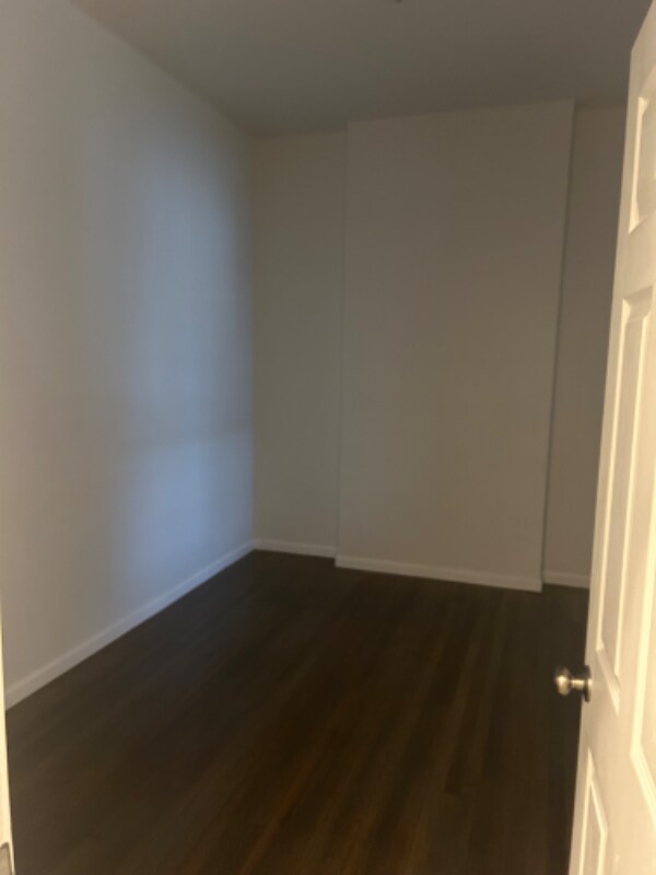Building Photo - 346 Madison Ave