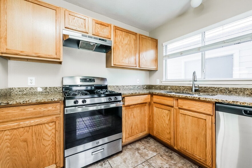 Building Photo - 1207 Verde Trails Dr