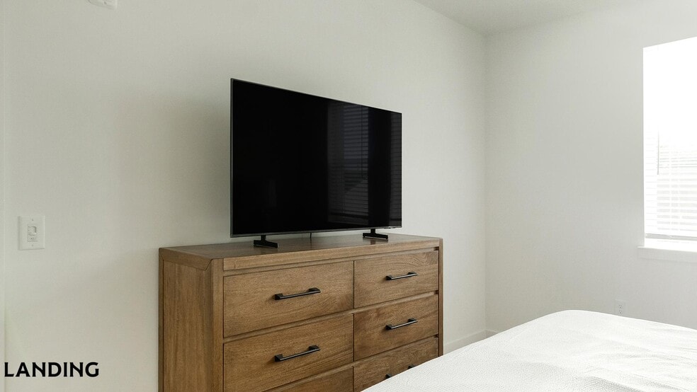 Building Photo - 2110 Birkhall St