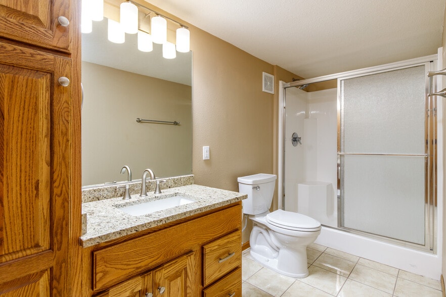 Basement Bathroom - 2200 Pinehurst Dr