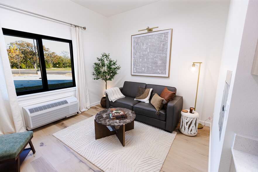 Building Photo - Urban Loft Co Fayetteville