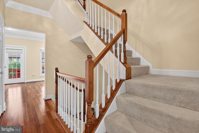 Building Photo - 12013 Montrose Park Pl