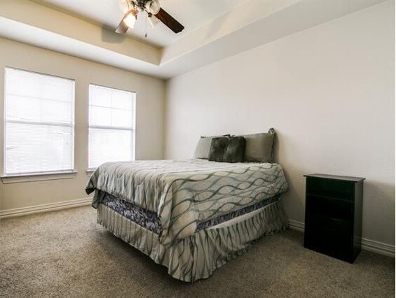 Primary Photo - 1200 Plaza Way