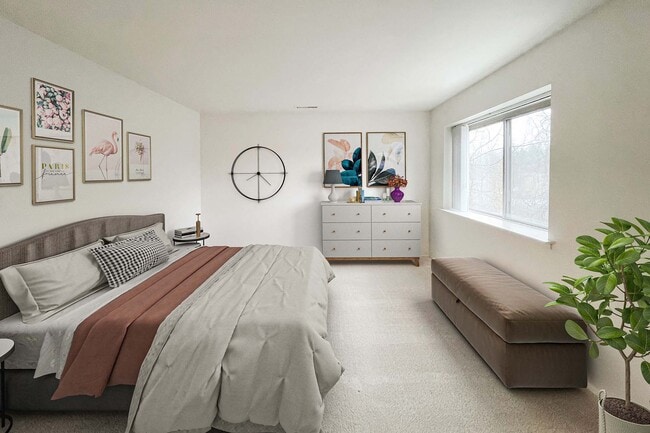 Building Photo - Manchester West