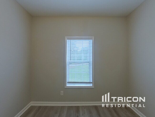 Building Photo - 124 Burleyson Dr