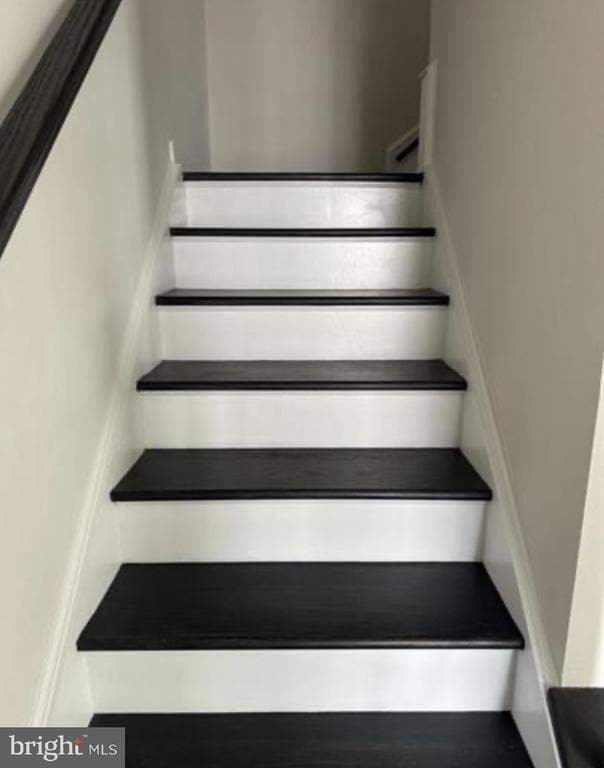 Building Photo - 5050 Orchid Bnd