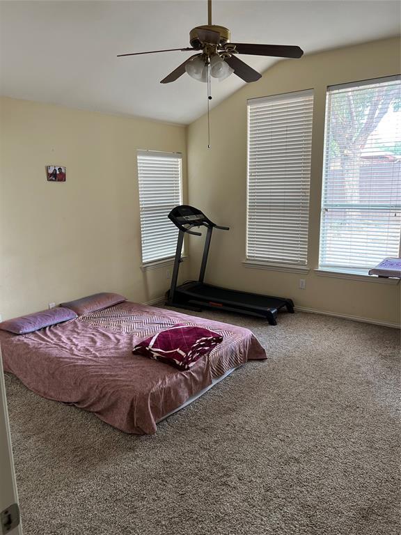 Building Photo - 1055 Port Sullivan Dr