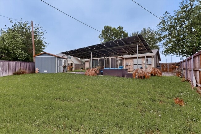 Building Photo - 2309 Fyke Rd
