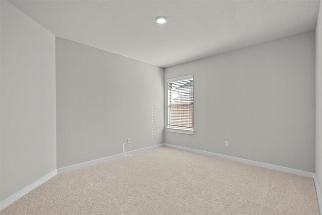 Building Photo - 4703 Preservation Oaks Ln
