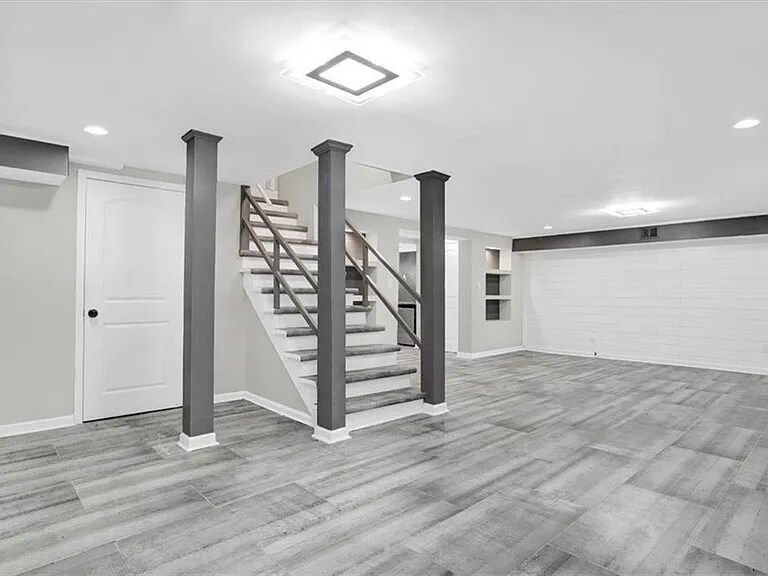 Building Photo - 2248 Farley Ct