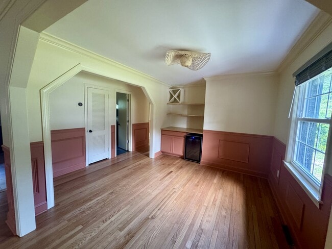 Building Photo - 774 Creekside Dr