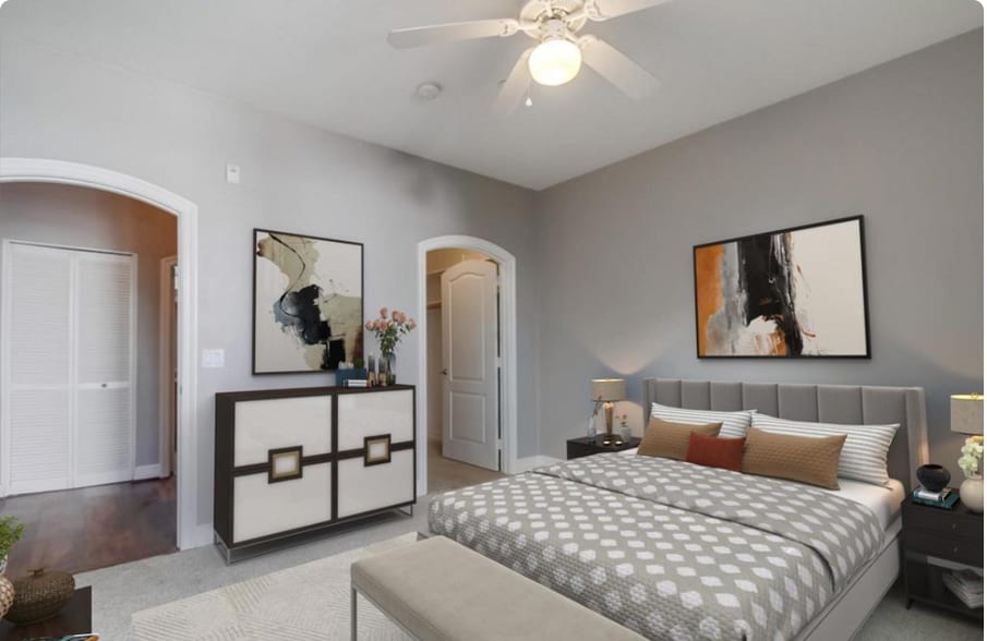 Building Photo - 525 11th Ave