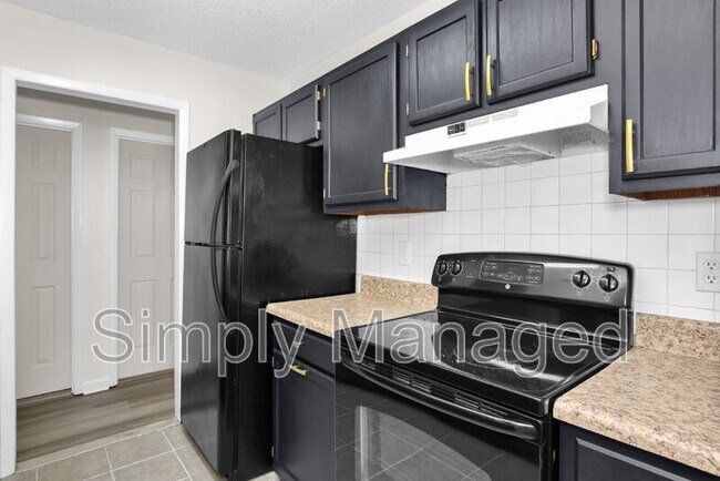 Building Photo - 7345 Pebblebrook Dr