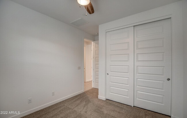Building Photo - 4655 S Vapor