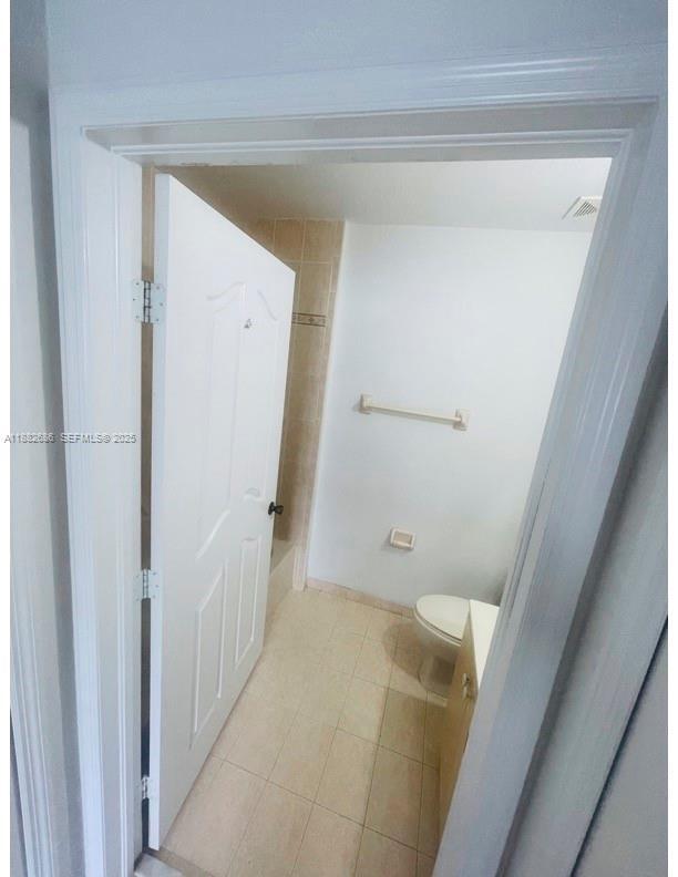 Building Photo - 8802 NW 109th Ct