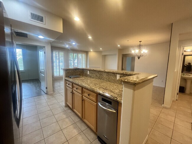 Building Photo - "Coastal Living Awaits: Spacious 2BR Condo...