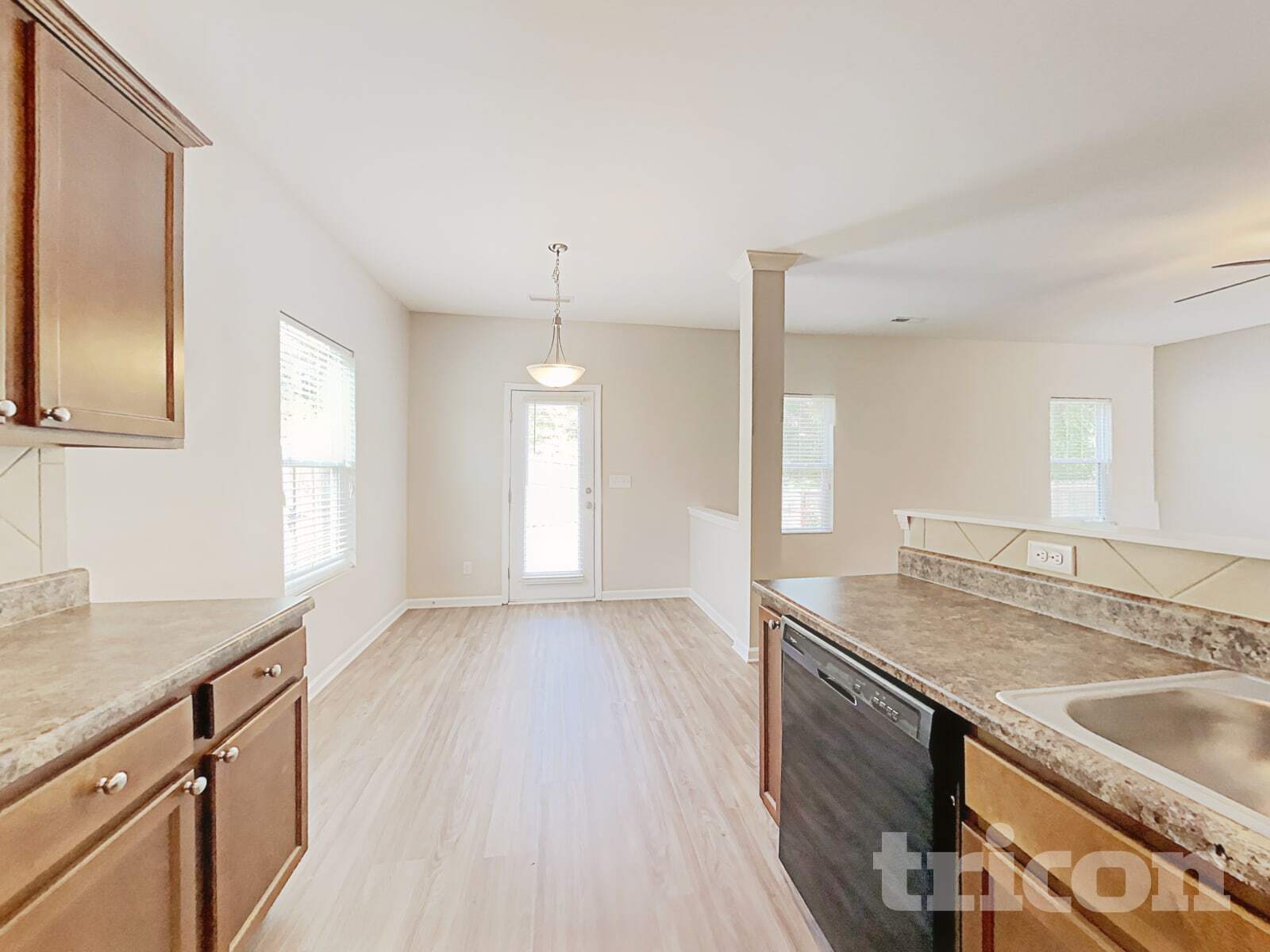 Building Photo - 1039 Manston Pl SW