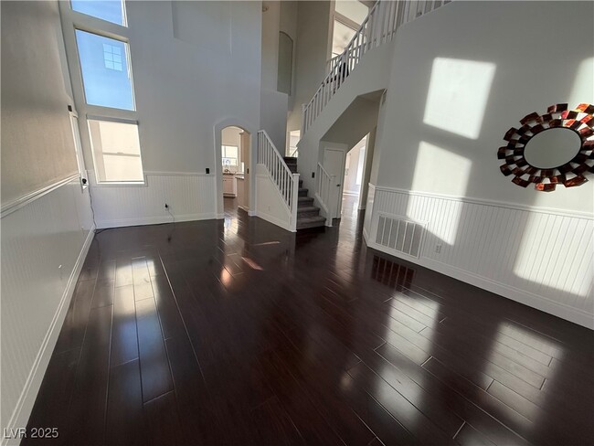 Building Photo - 1373 Dragon Rock Dr