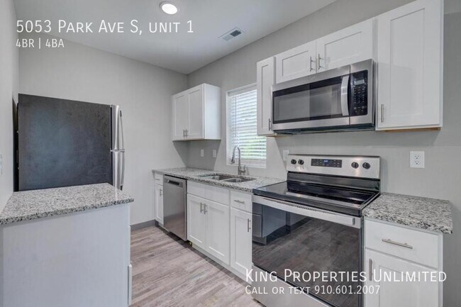Building Photo - 5053 Park Ave