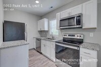 Building Photo - 5053 Park Ave S