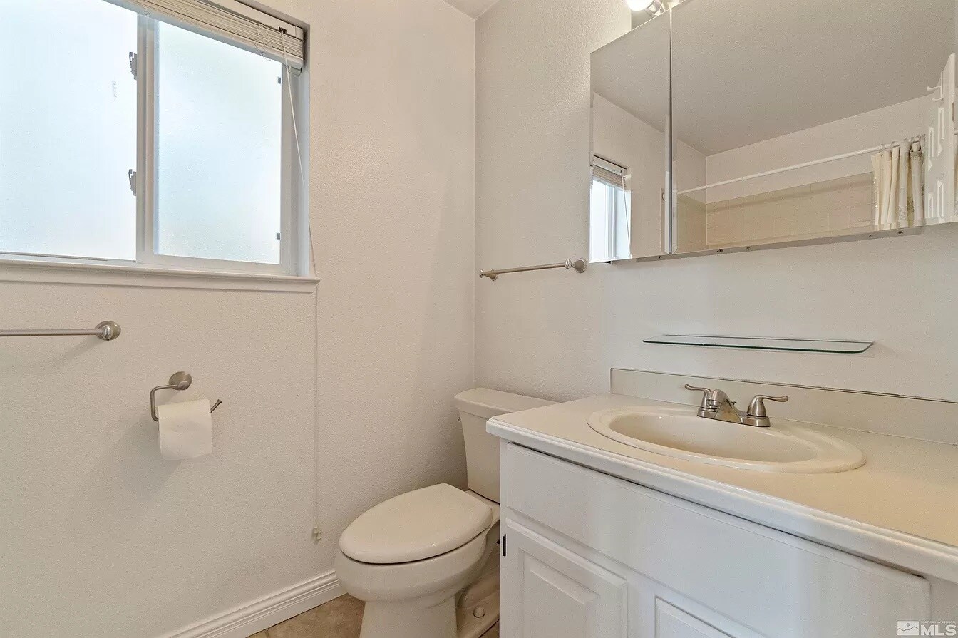 Primary Bedroom 2 Sink - 1975 Putnam Dr