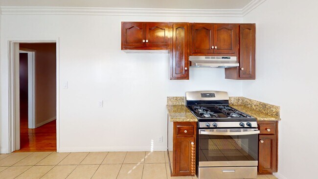 Building Photo - Adams apartments...Newly Remodeled 2 Bedro...