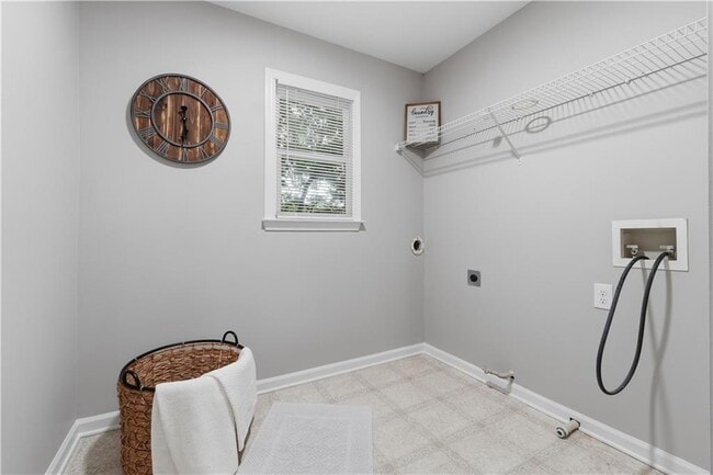 Building Photo - 682 Montglade Ct