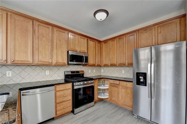 Building Photo - 4406 Village Field Place