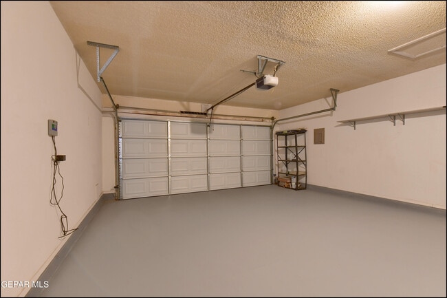 Building Photo - 7317 Desierto Rico Ave
