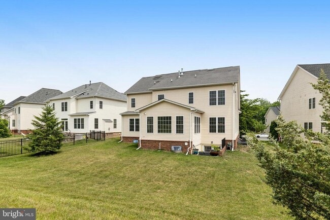Building Photo - 23233 Fallen Hills Drive