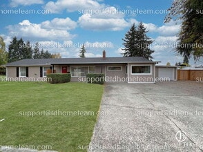 Building Photo - 5215 N 31st St