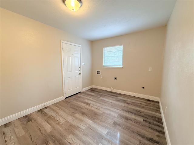 Building Photo - 4075 Old Bonham Rd