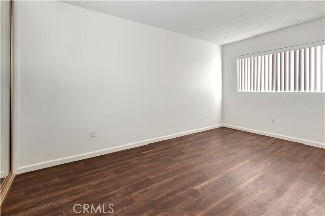 Building Photo - 24511 Alta Vista Dr