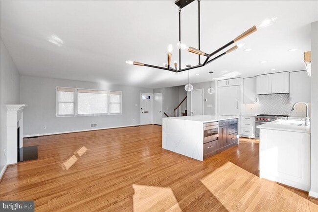 Building Photo - 7107 Tyndale St