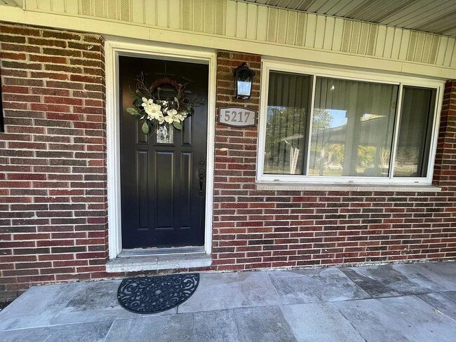 Building Photo - 5217 Bonita Blvd