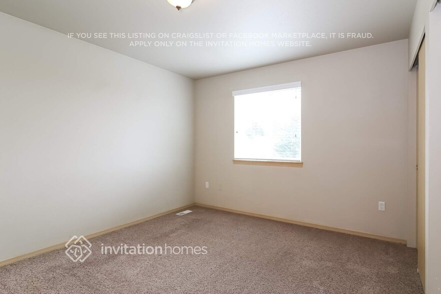 Building Photo - 18612 29th Ave E