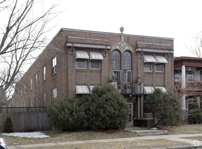 Primary Photo - 2621 Pillsbury Ave