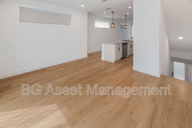 Building Photo - 3909 Wattling St