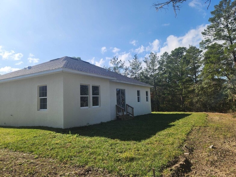 Building Photo - 9 Dusty Miller Ct