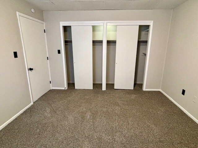 Building Photo - 2379 Table Rock Rd