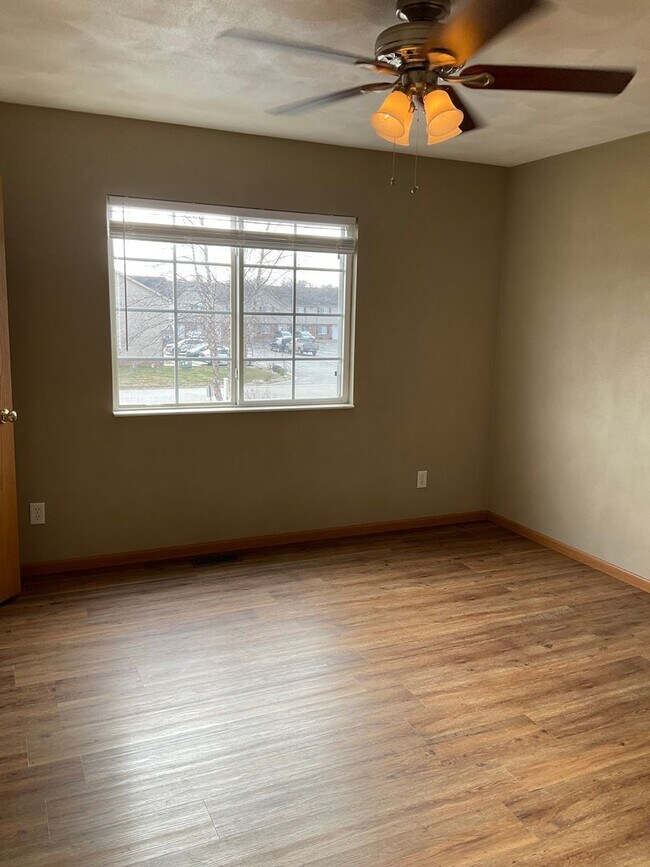 Building Photo - 139 Northtowne St